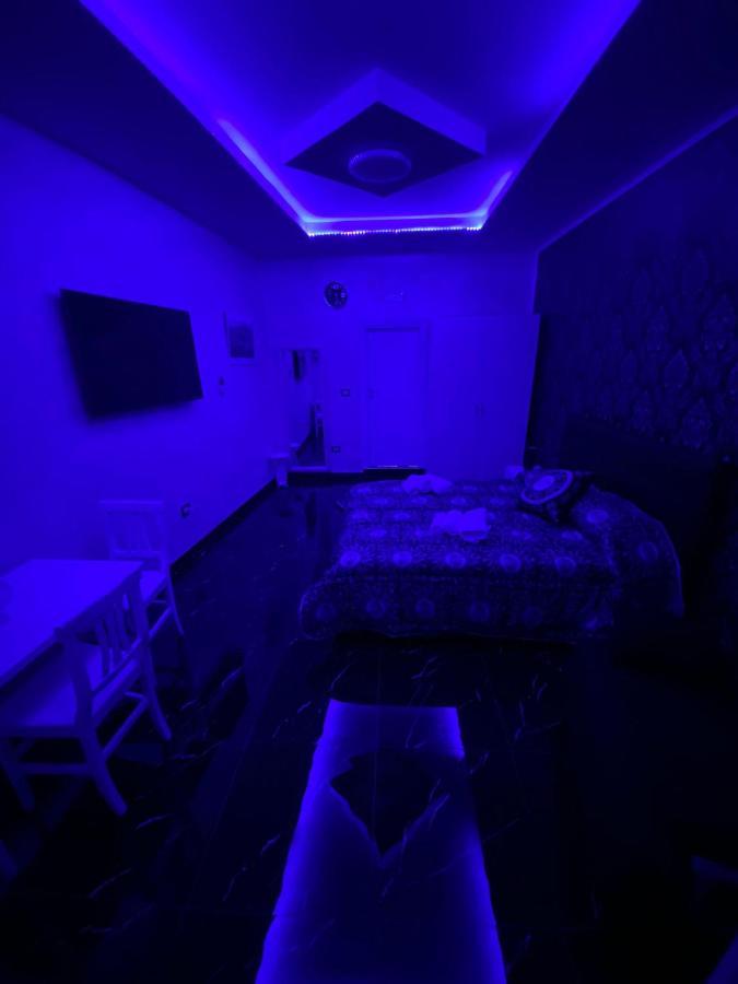 Ester Houses 3 Наполи Екстериор снимка