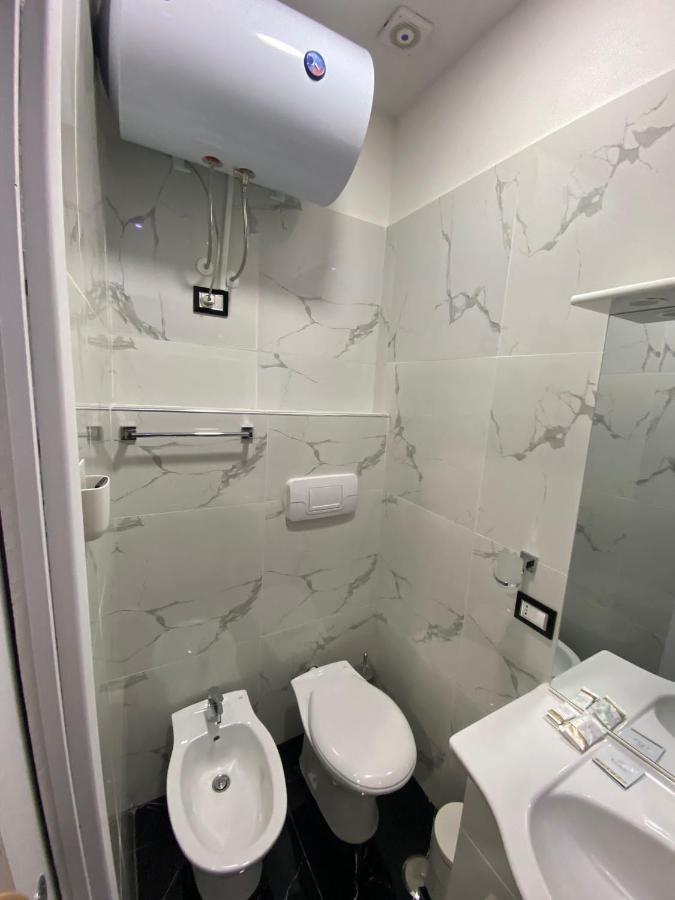 Ester Houses 3 Наполи Екстериор снимка